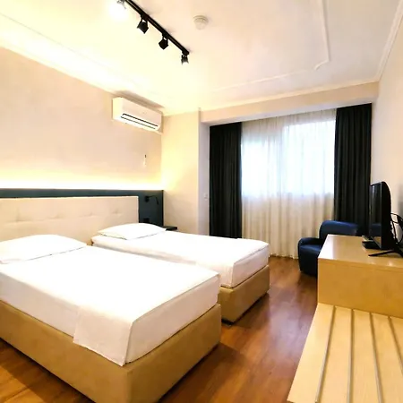 Hotel Signature Idea 3*