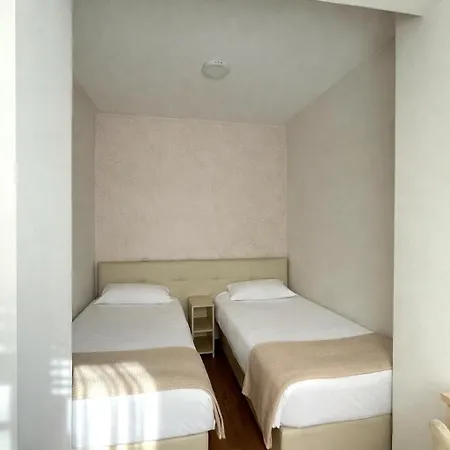 Signature Idea Hotel 3*