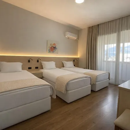 Signature Idea Hotel 3*