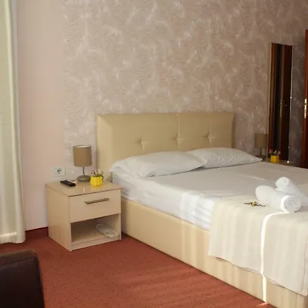 Signature Idea Tirana