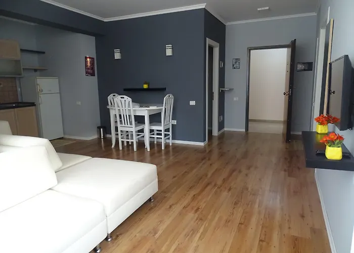 Signature Idea מלון טיראנה